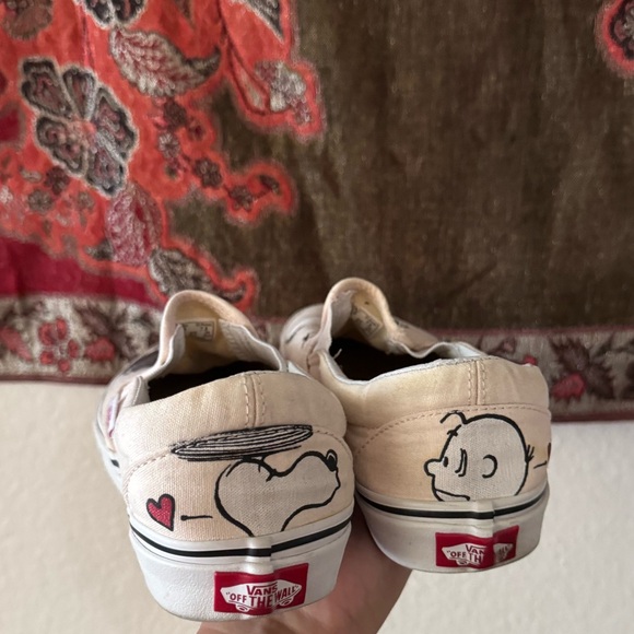 SNOOPY X VANS COLLAB - Picture 2 of 4
